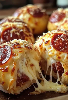 Easy Pepperoni Pizza Bombs