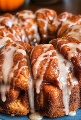 Pumpkin Spice Monkey Bread Recipe