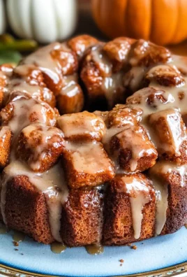 Pumpkin Spice Monkey Bread Recipe