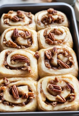 Soft-Baked Apple Cinnamon Rolls