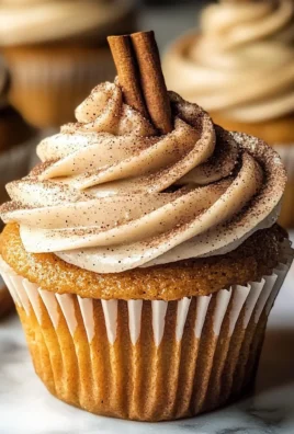 Vanilla Chai Pumpkin Latte Cupcakes with Cinnamon Brown Sugar Frosting