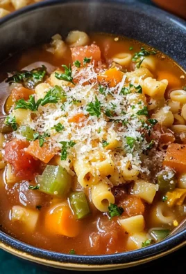 Slow Cooker Minestrone Soup