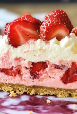 No-Bake Strawberry Delight